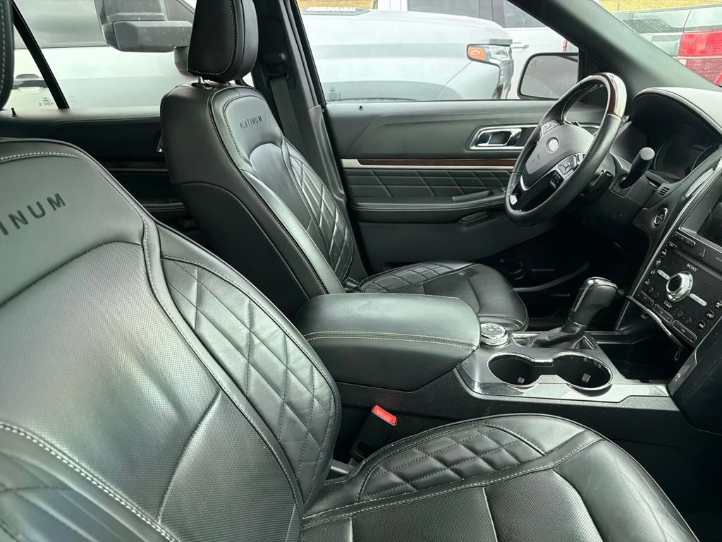 2019 Ford Explorer Platinum