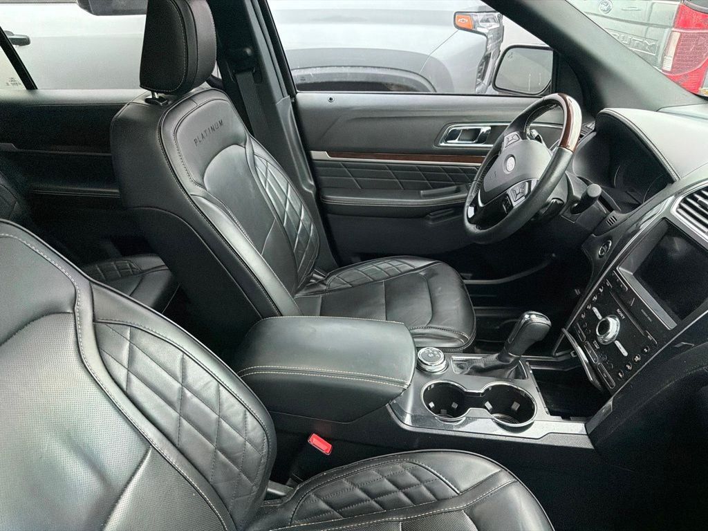 2019 Ford Explorer Platinum