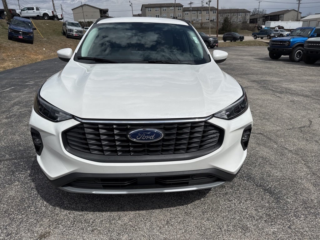 2025 Ford Escape Plug-In Hybrid Base