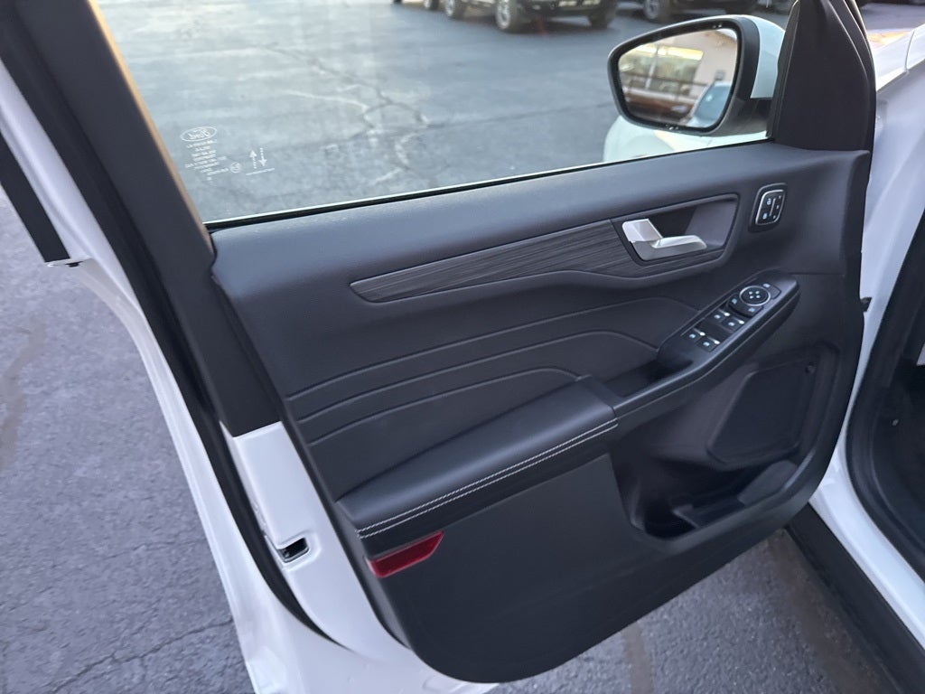 2026 Ford Escape Plug-In Hybrid Base