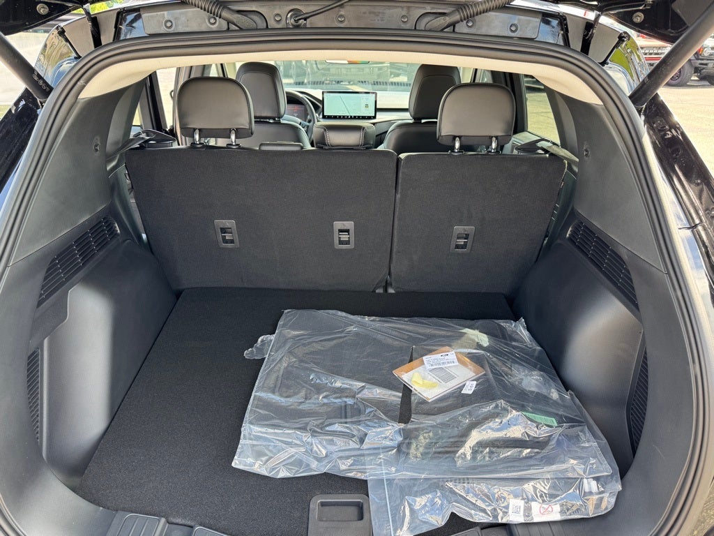 2025 Ford Escape Plug-In Hybrid Base