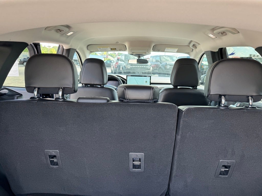 2025 Ford Escape Plug-In Hybrid Base