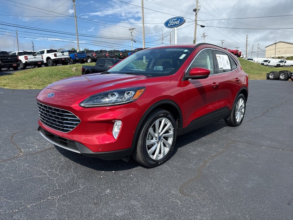 2022 Ford Escape Titanium Hybrid