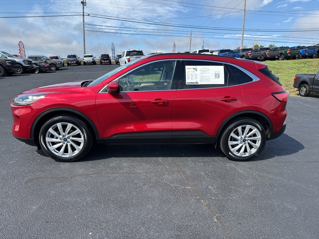 2022 Ford Escape Titanium Hybrid