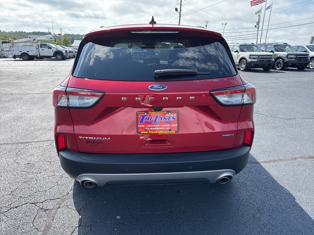 2022 Ford Escape Titanium Hybrid