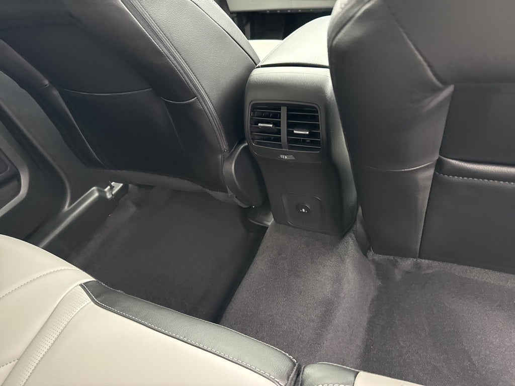 2026 Ford Escape Platinum