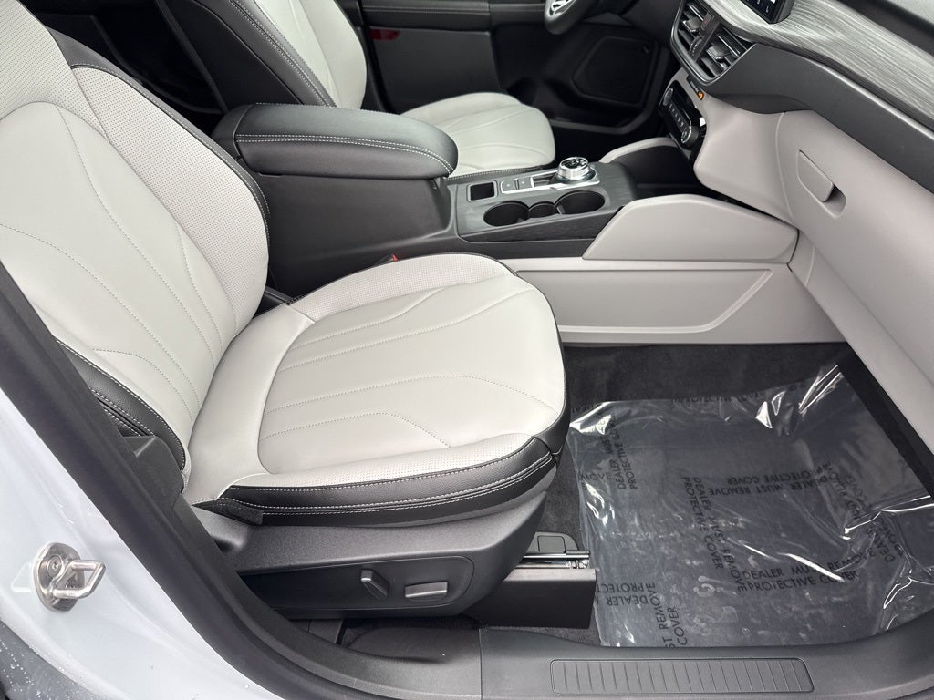 2026 Ford Escape Platinum