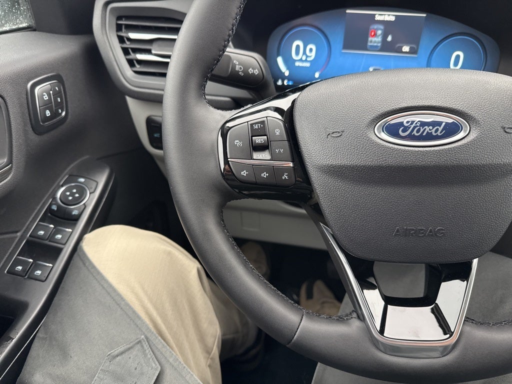 2026 Ford Escape Platinum