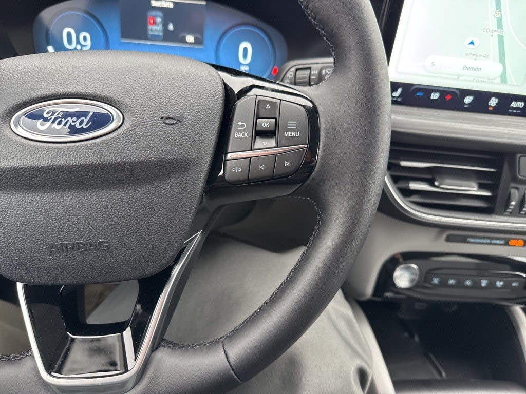 2026 Ford Escape Platinum