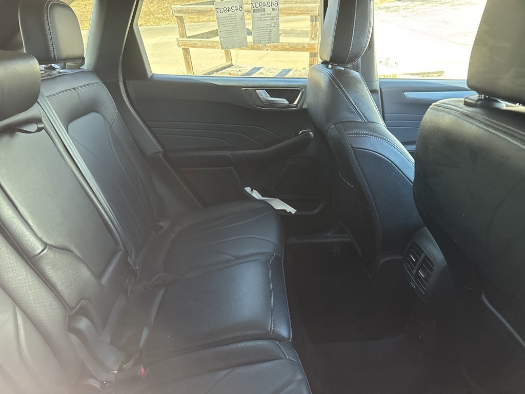 2025 Ford Escape Platinum