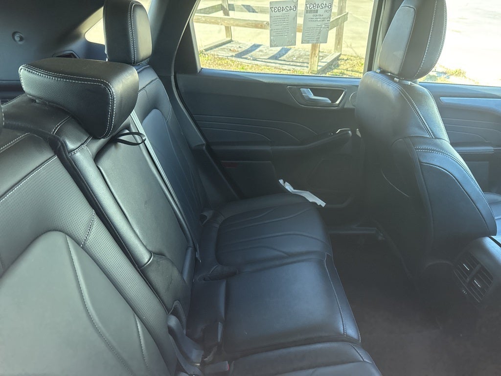 2025 Ford Escape Platinum