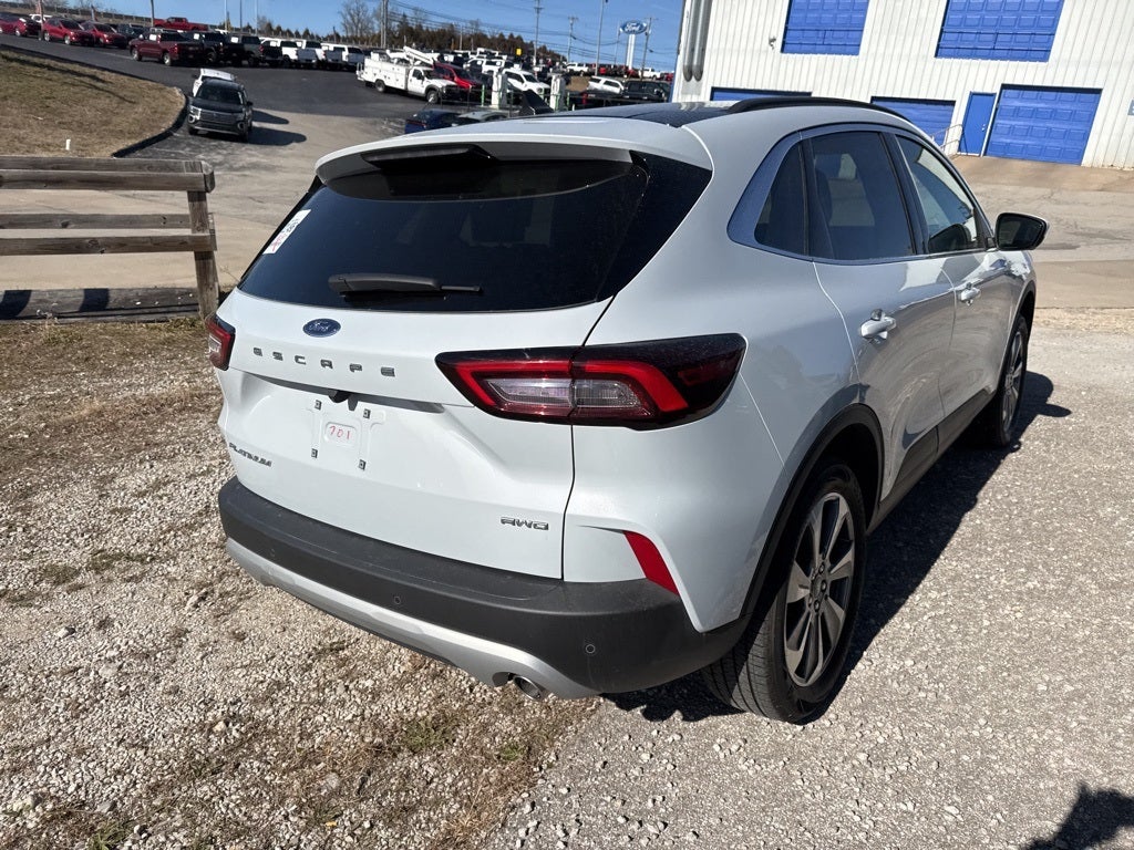 2025 Ford Escape Platinum