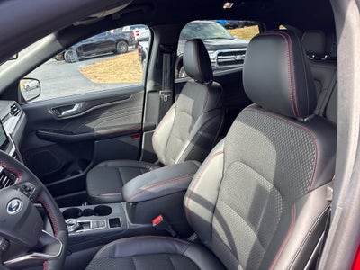 2026 Ford Escape ST-Line Select