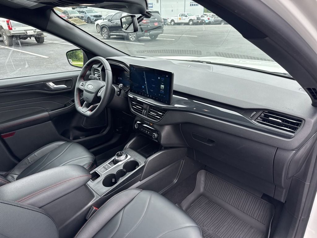 2025 Ford Escape ST-Line Elite