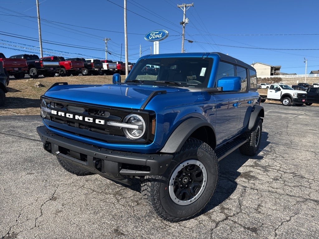 2024 Ford Bronco Outer Banks