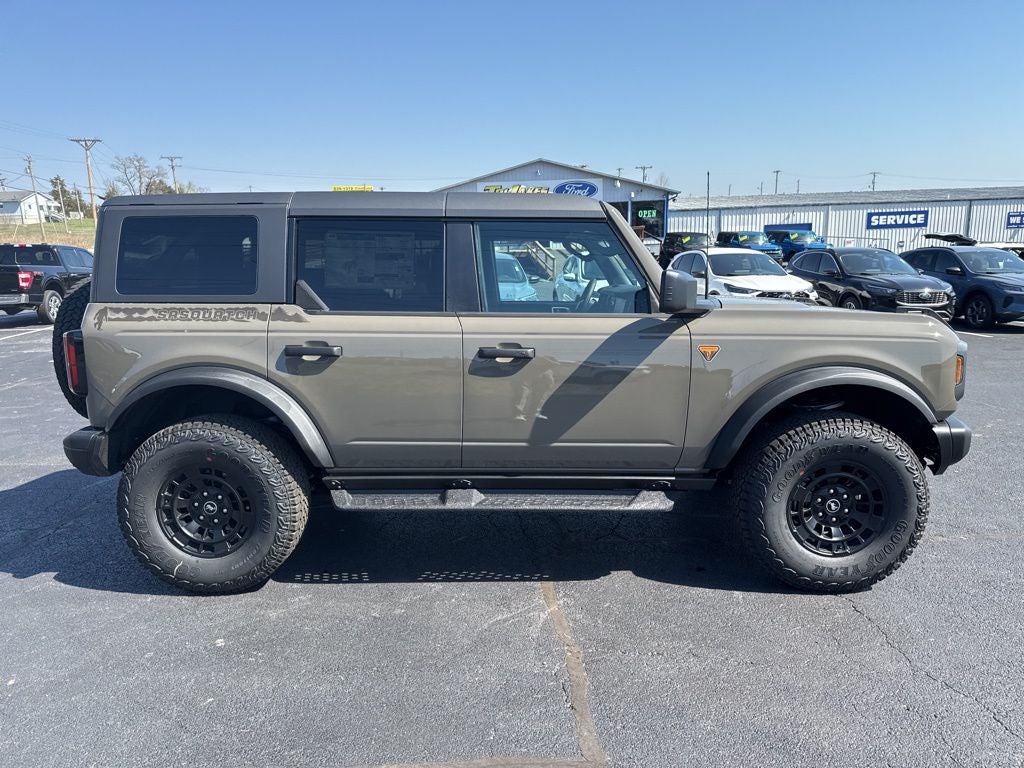 2026 Ford Bronco Badlands