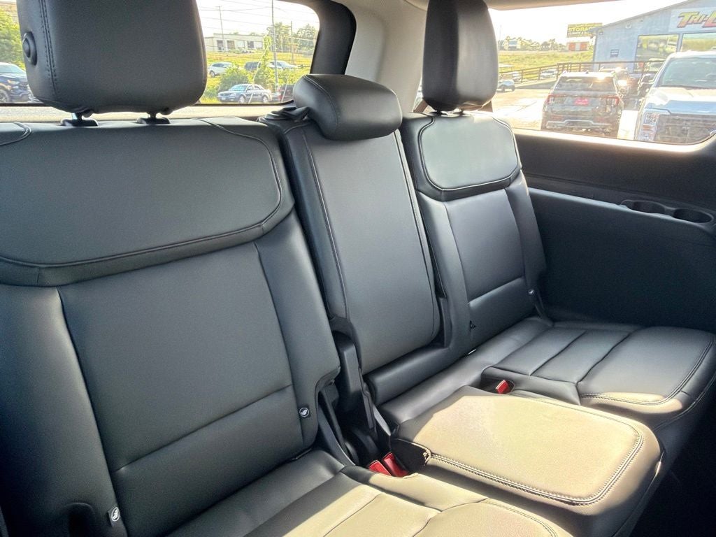 2027 Ford Expedition Max Active