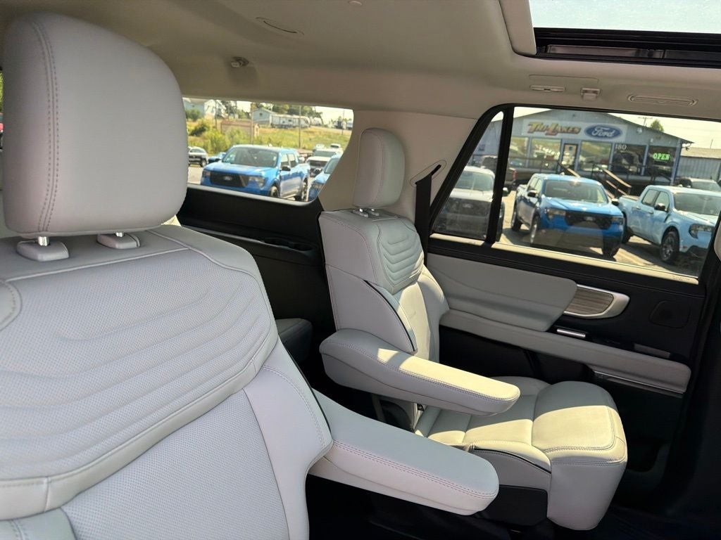 2027 Ford Expedition Max Platinum