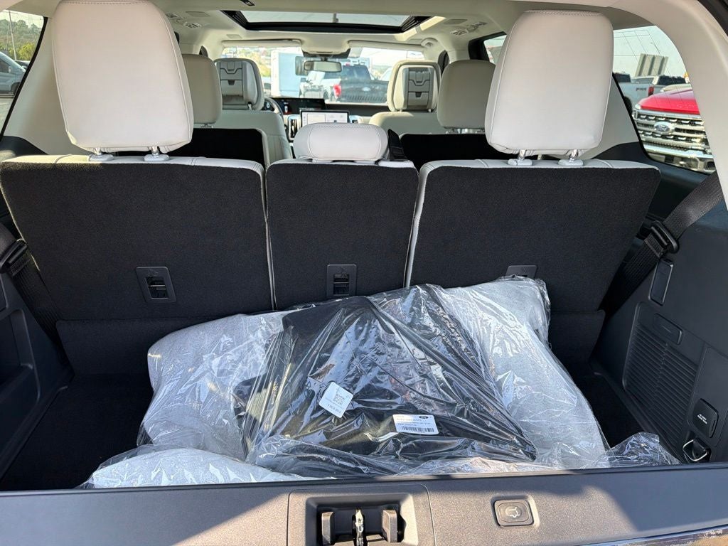 2027 Ford Expedition Platinum