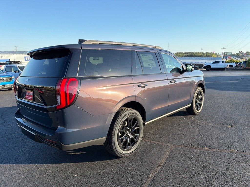 2027 Ford Expedition Platinum