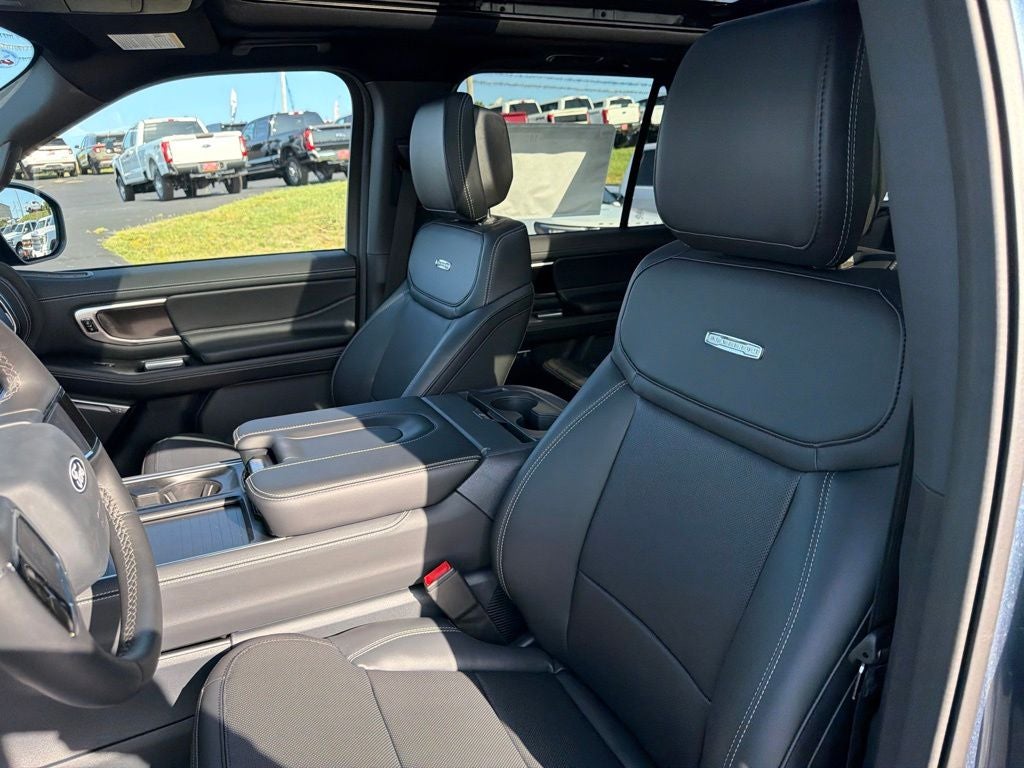 2027 Ford Expedition Platinum New