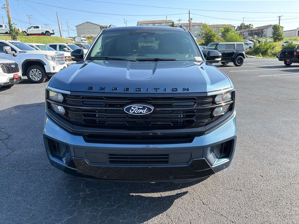 2027 Ford Expedition Platinum New