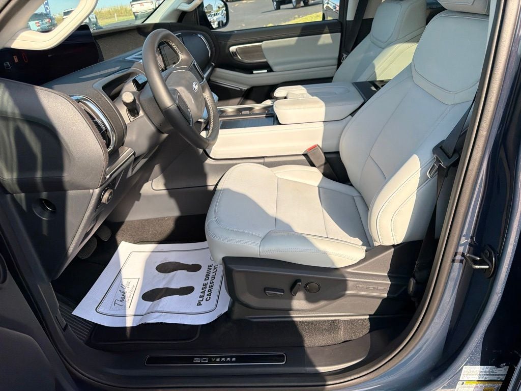 2027 Ford Expedition Platinum