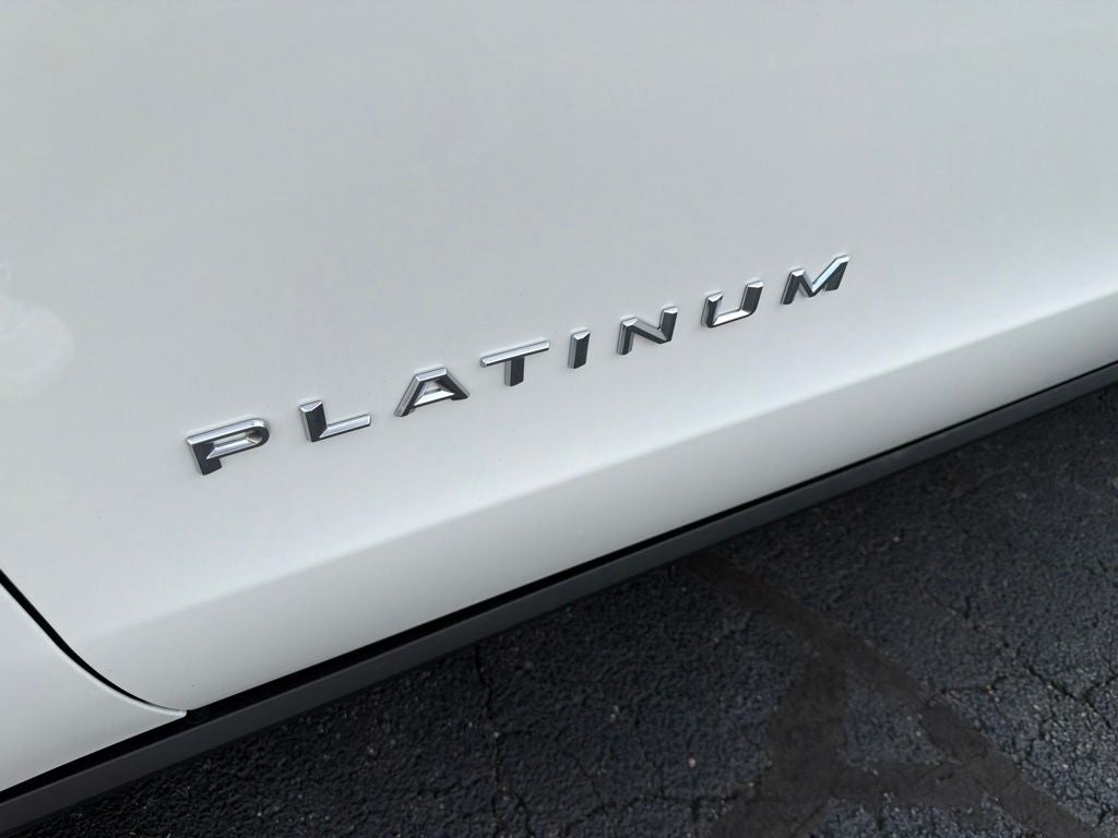 2027 Ford Expedition Platinum