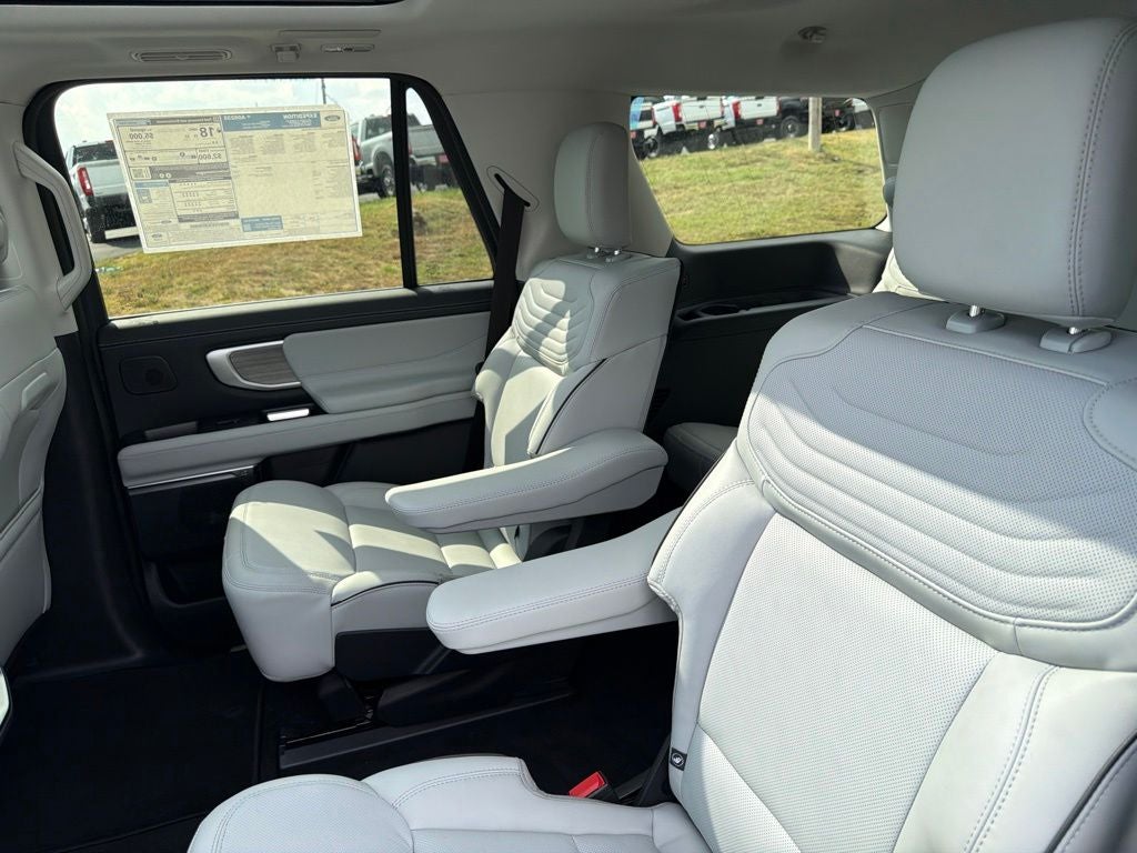 2027 Ford Expedition Platinum