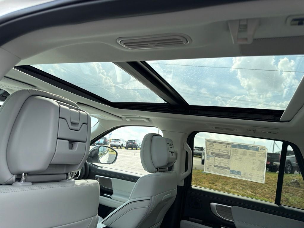 2027 Ford Expedition Platinum