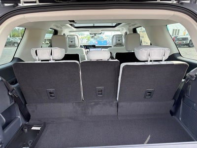 2027 Ford Expedition Platinum