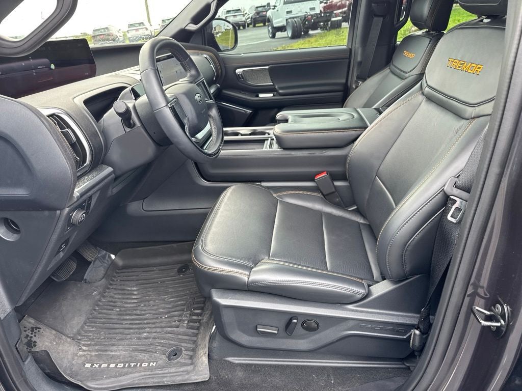 2025 Ford Expedition Tremor