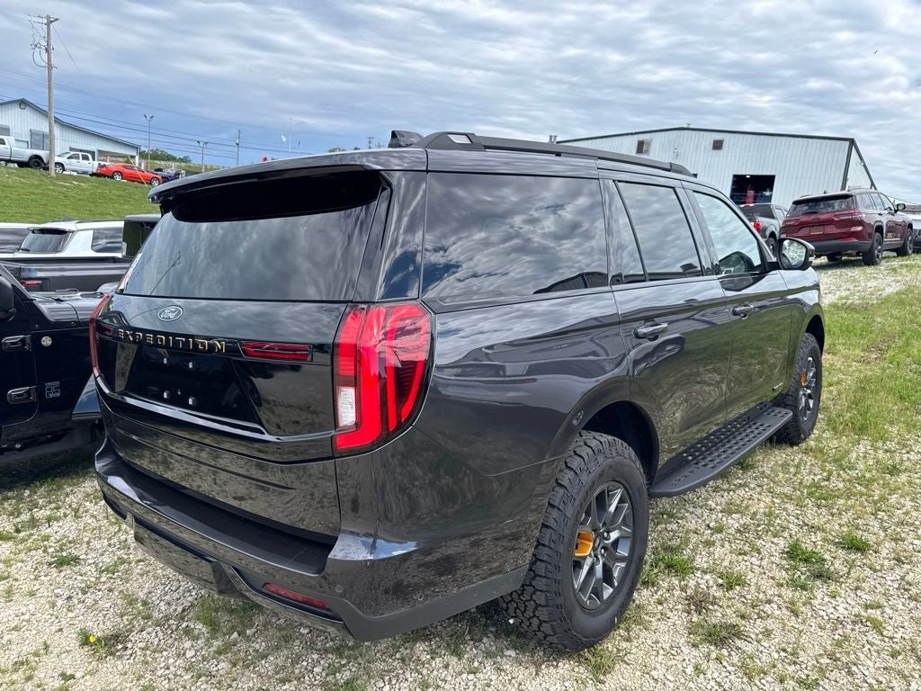 2025 Ford Expedition Tremor