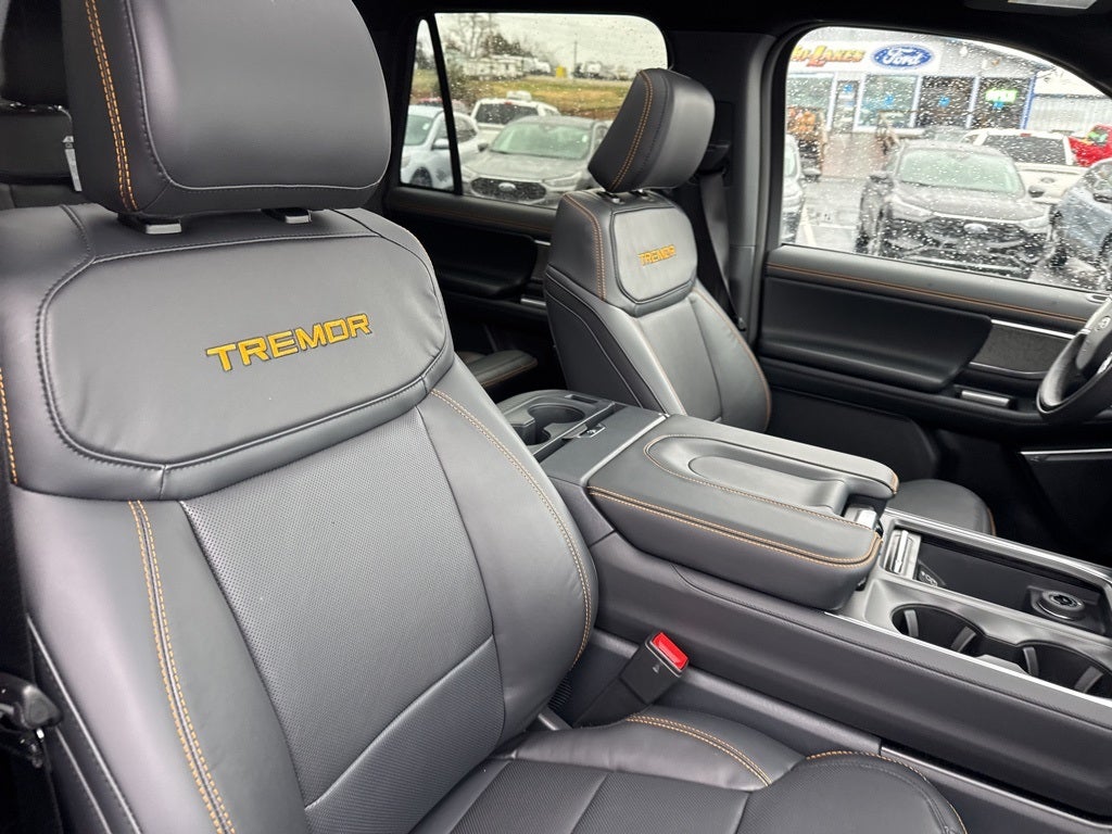 2025 Ford Expedition Tremor