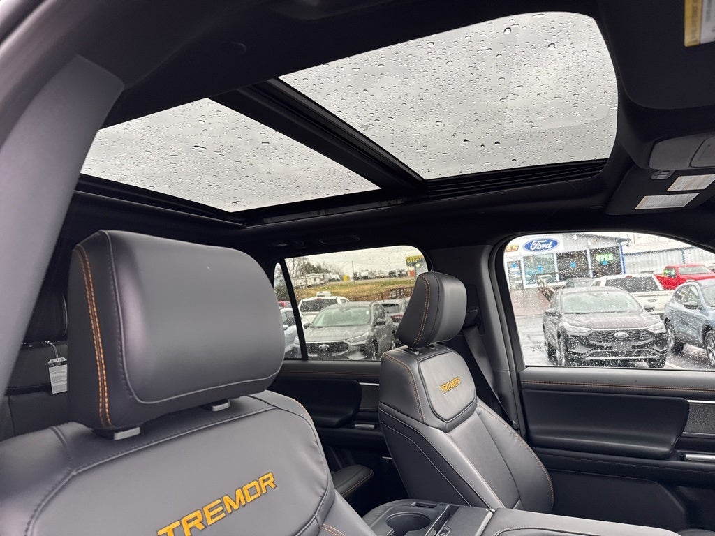 2025 Ford Expedition Tremor