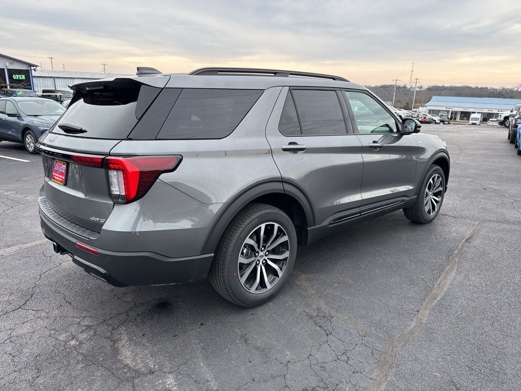 2026 Ford Explorer ST-Line