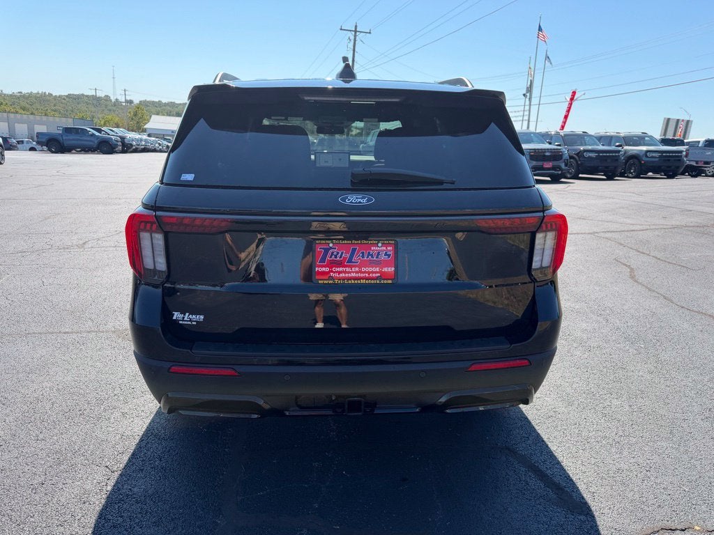 2027 Ford Explorer ST-Line