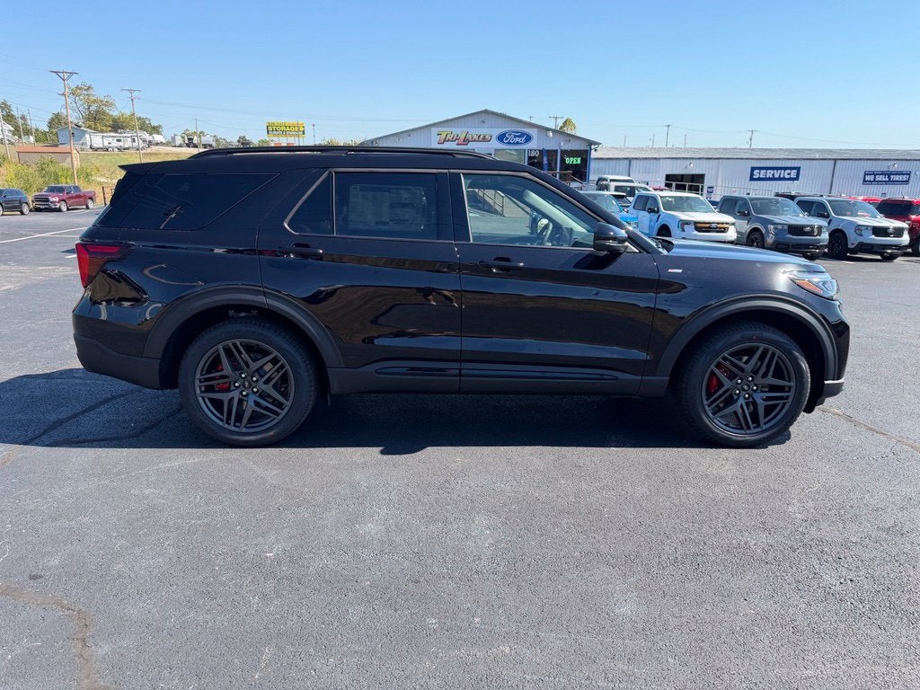 2027 Ford Explorer ST-Line