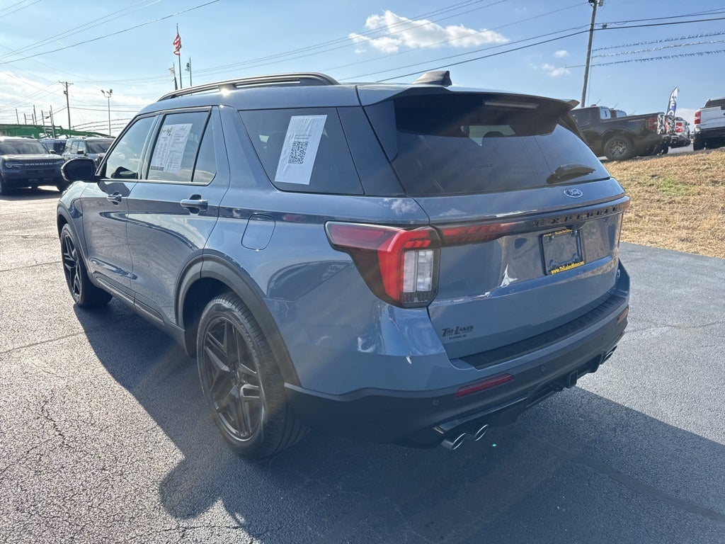2025 Ford Explorer ST