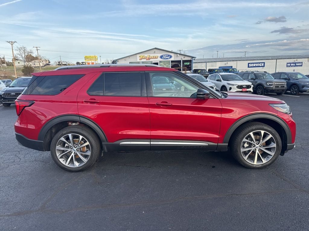 2025 Ford Explorer Platinum