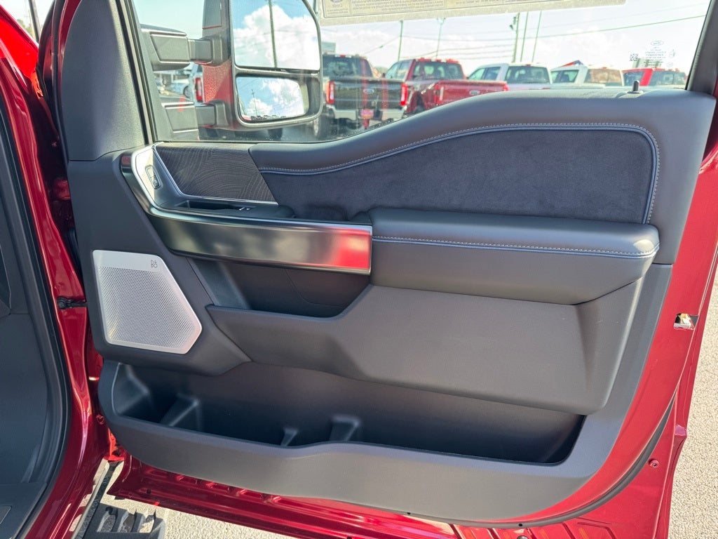 2025 Ford F-250SD Platinum