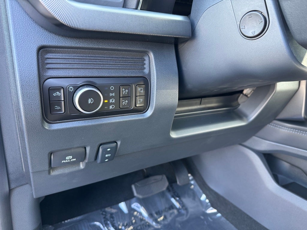 2025 Ford F-250SD Platinum