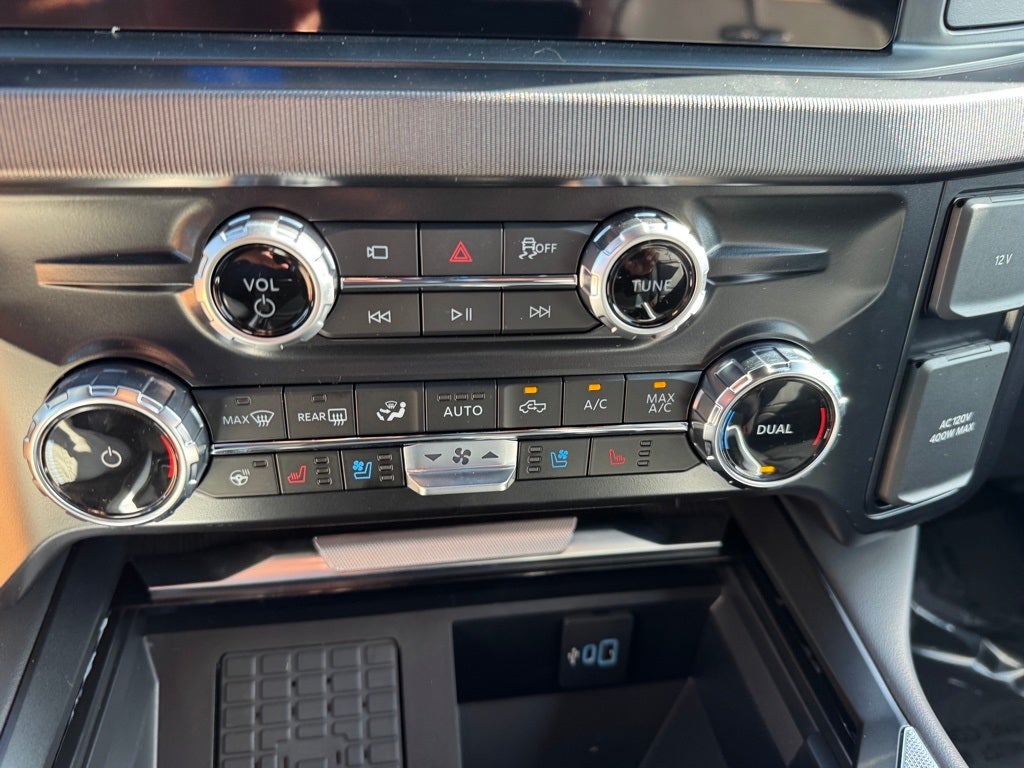 2025 Ford F-250SD Platinum