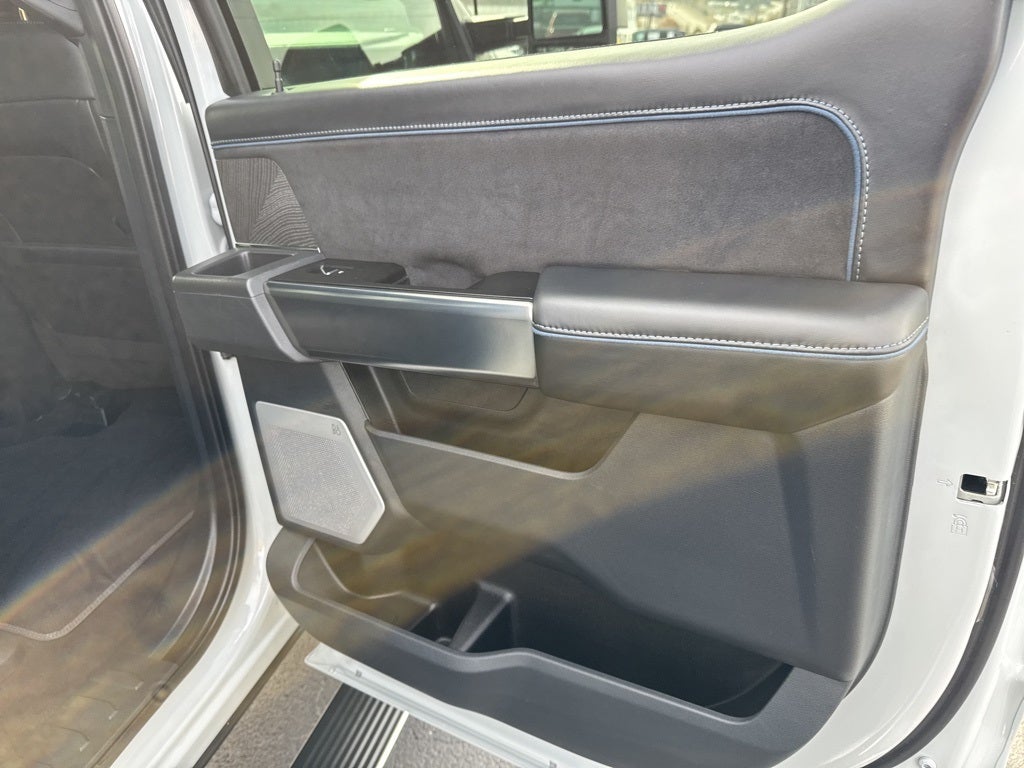 2025 Ford F-250 Platinum