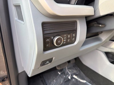 2027 Ford F-250SD XLT