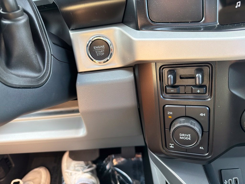 2027 Ford F-250SD XLT