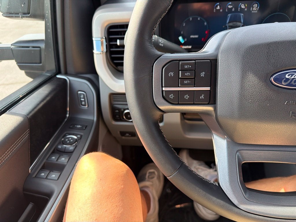 2027 Ford F-250SD XLT