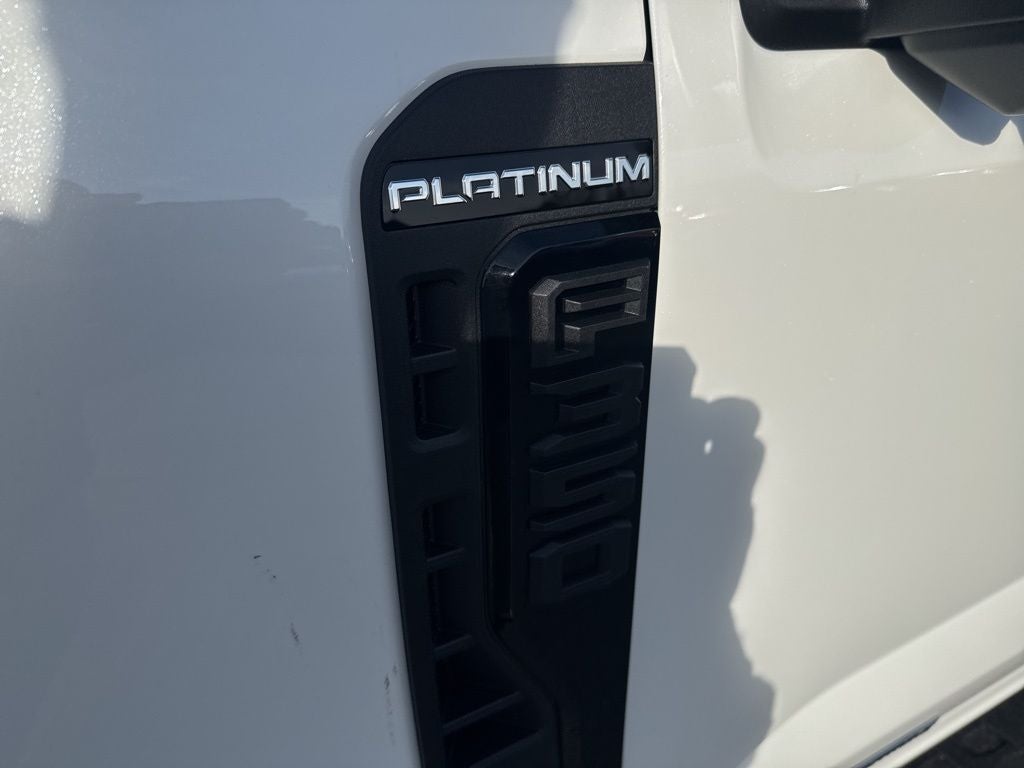 2026 Ford F-350SD Platinum