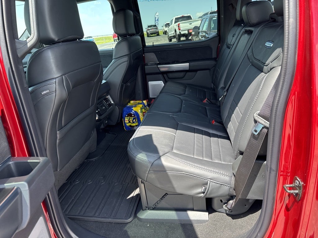 2025 Ford F-350SD Platinum