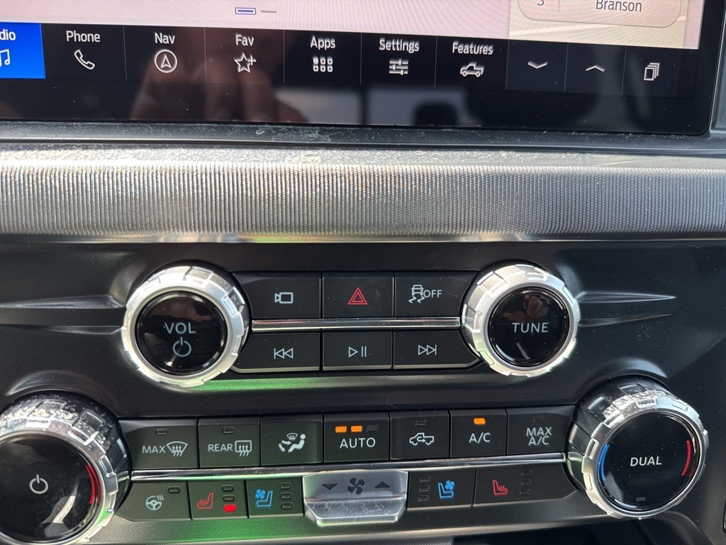 2025 Ford F-350SD Platinum